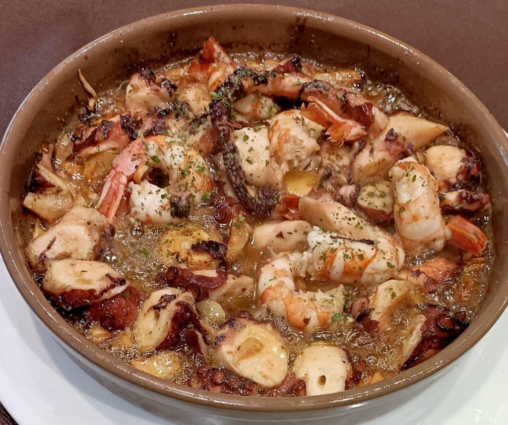 OCTOPUS WITH PRAWNS - Image 1