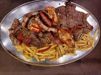 PARRILLADA DE CARNE - Imaxe 1